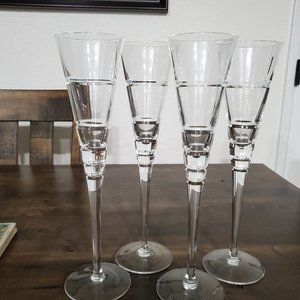 4 champagne flutes